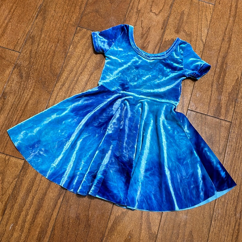 Wild Rich Kids WRK blue iridescent velvet Twirl Dress-size 3/4 - Picture 5 of 5